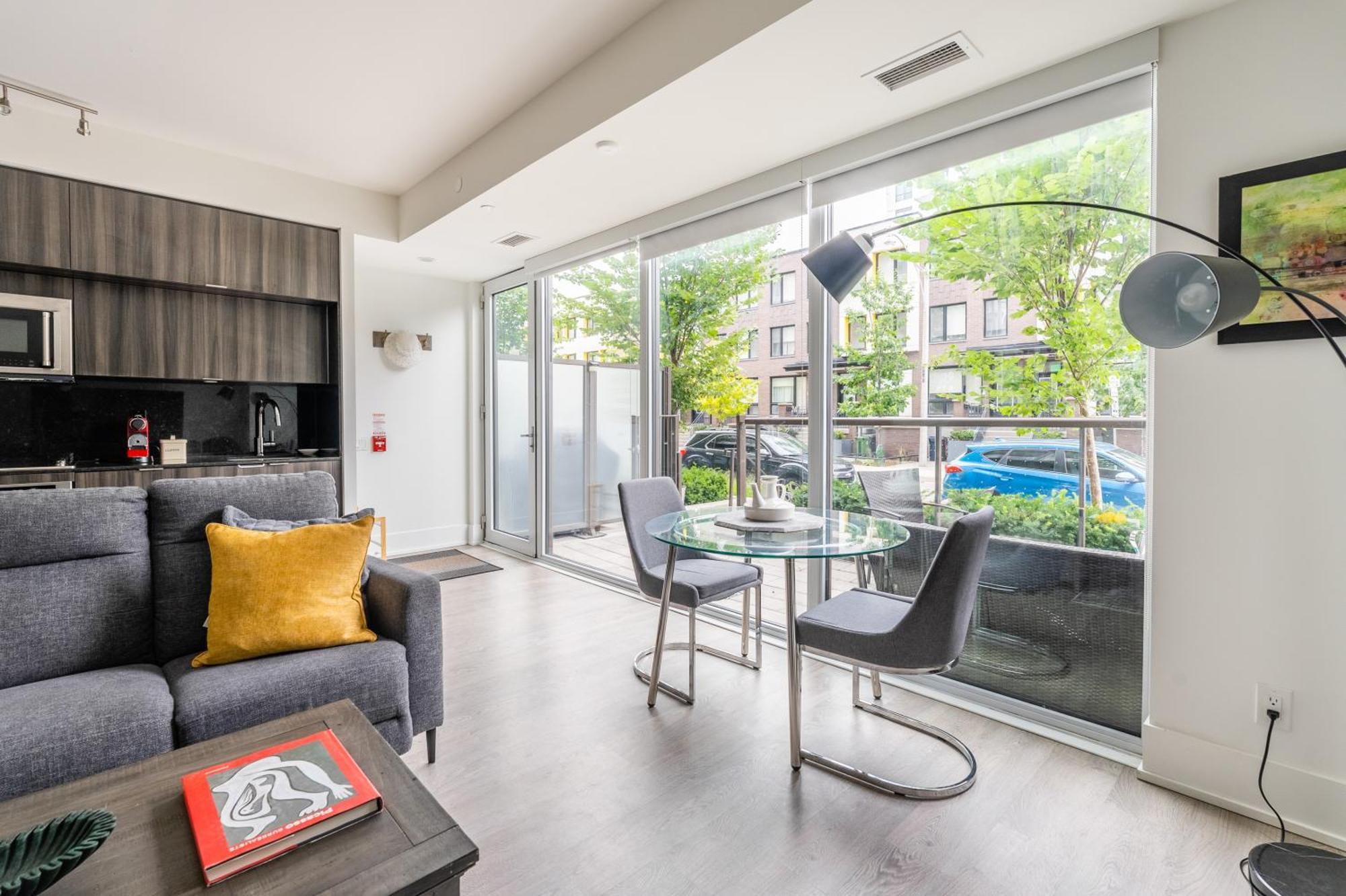 Spacious Corner Apartment Downtown Τορόντο Εξωτερικό φωτογραφία