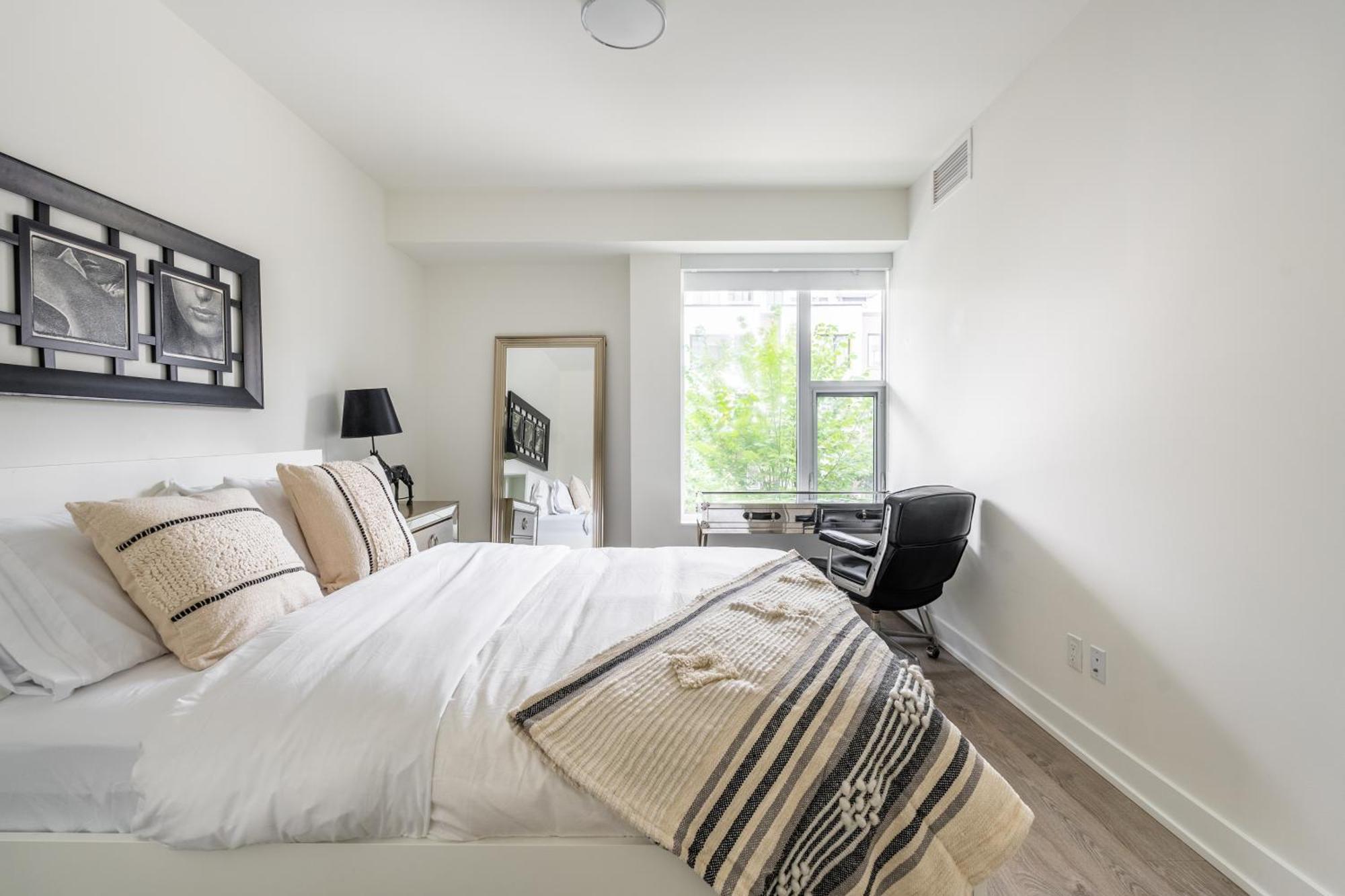 Spacious Corner Apartment Downtown Τορόντο Εξωτερικό φωτογραφία