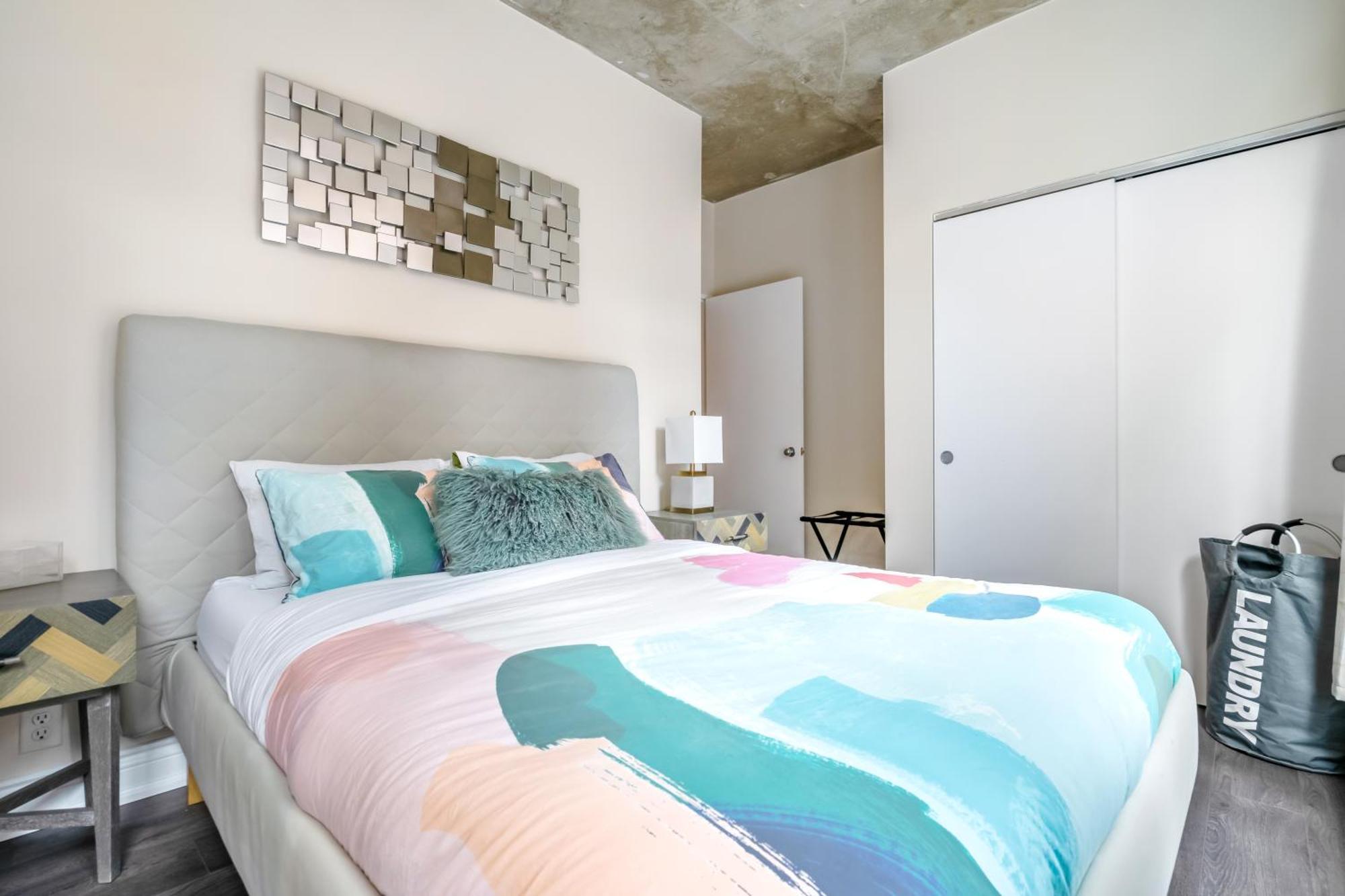 Spacious Corner Apartment Downtown Τορόντο Εξωτερικό φωτογραφία
